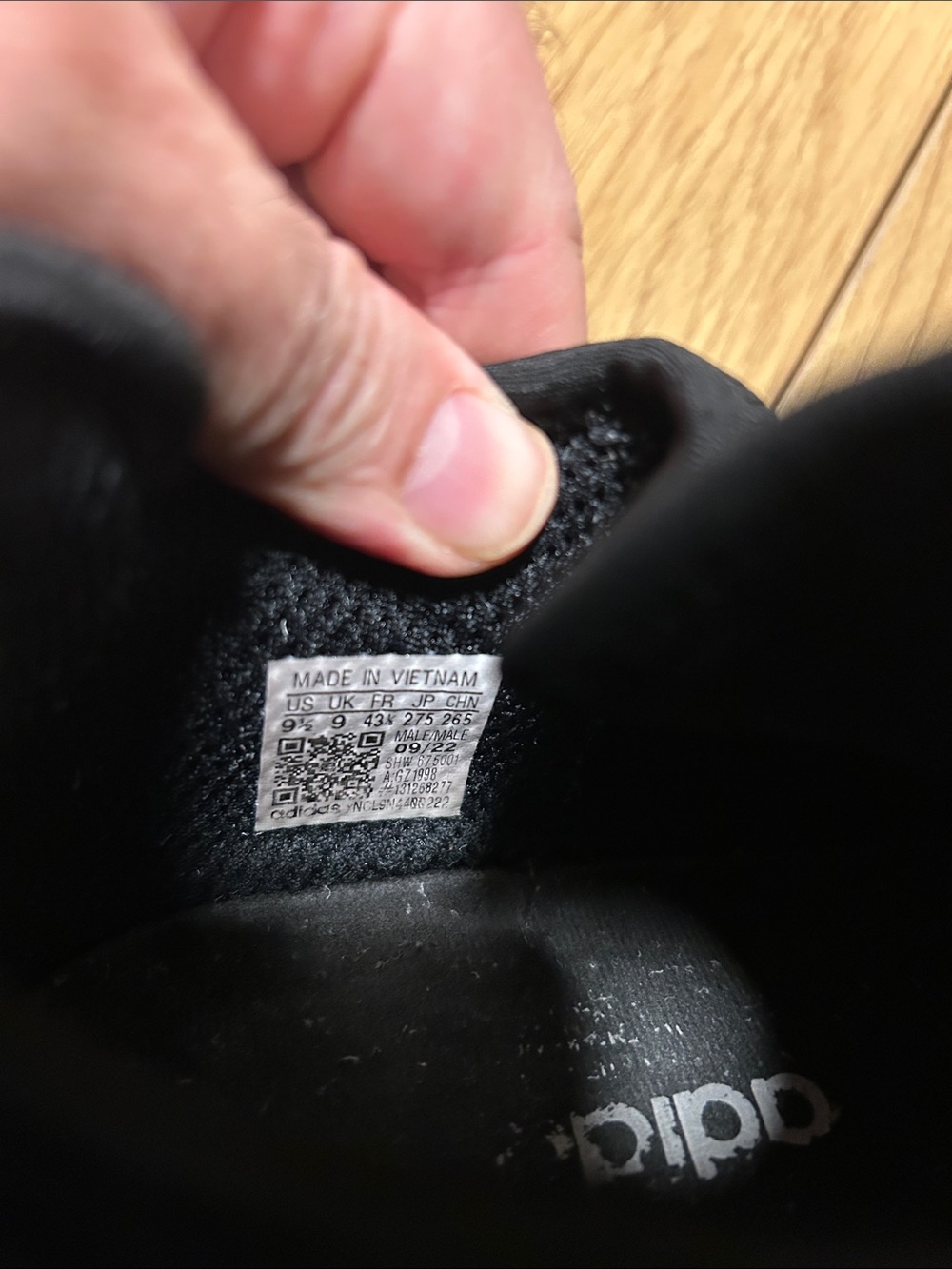 adidas NMD Mens Black Low-Top Sneakers - Picture 6 of 6